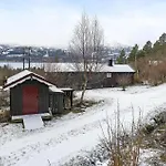 4 Bedroom Cozy In * Meisingset
