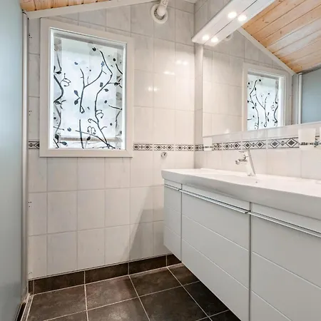 Holiday home 4 Bedroom Cozy In Meisingset