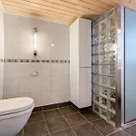 4 Bedroom Cozy In * Meisingset
